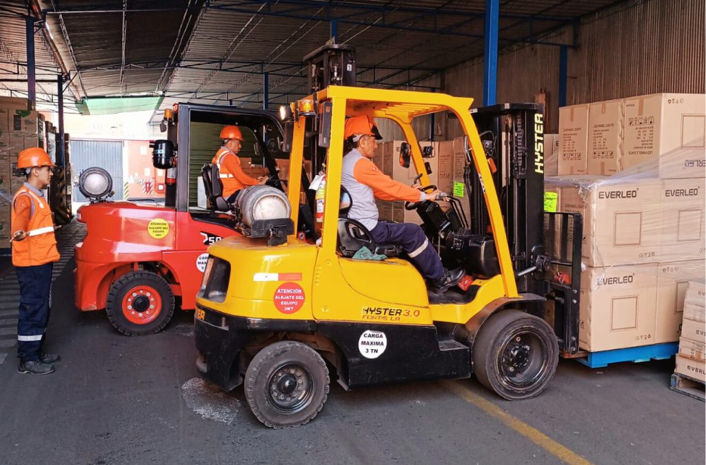 Servicios logísticos de Depovent en Callao y Lima con almacenes, montacargas y pesaje